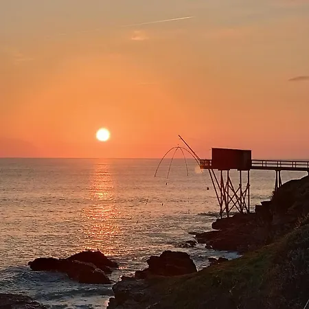 Holiday home Location Saisonniere Plain-pied 4 A 6 Pers Prefailles, 100m De La Prefailles